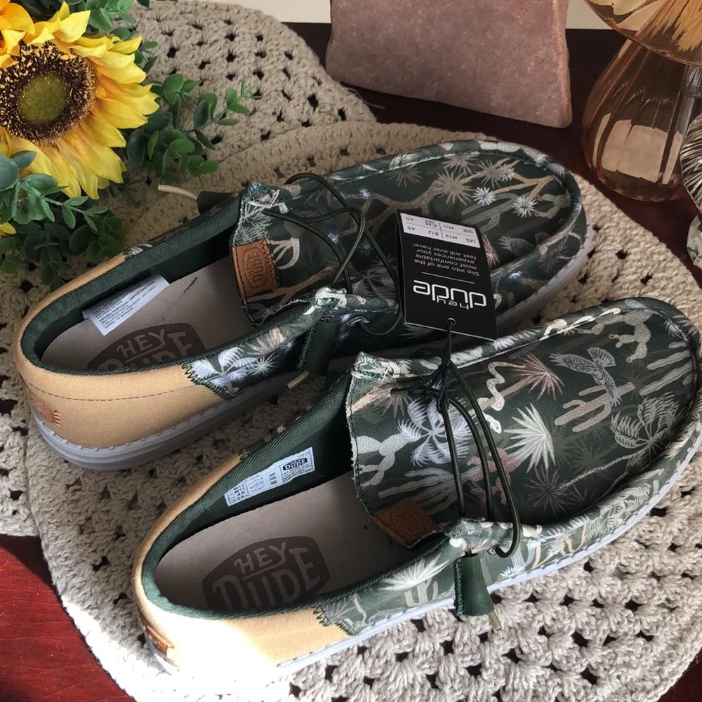 Men’s HEY Dude Wally Funk Oasis Slip Ons SIZE 12 - Picture 15 of 16